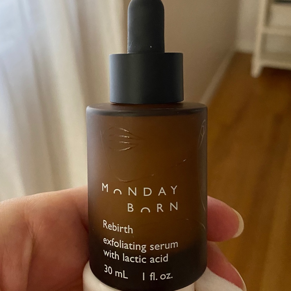 Monday Born rebirth serum